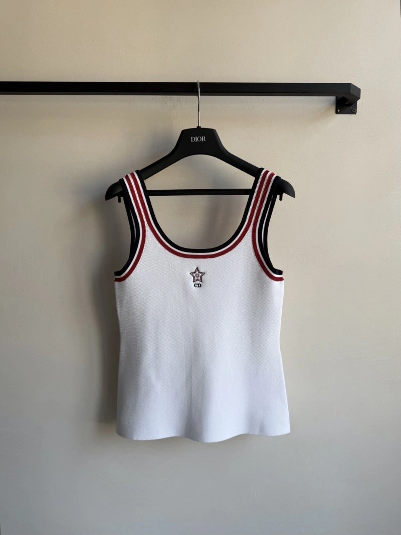 Effortless Christian Dior Vest 112613