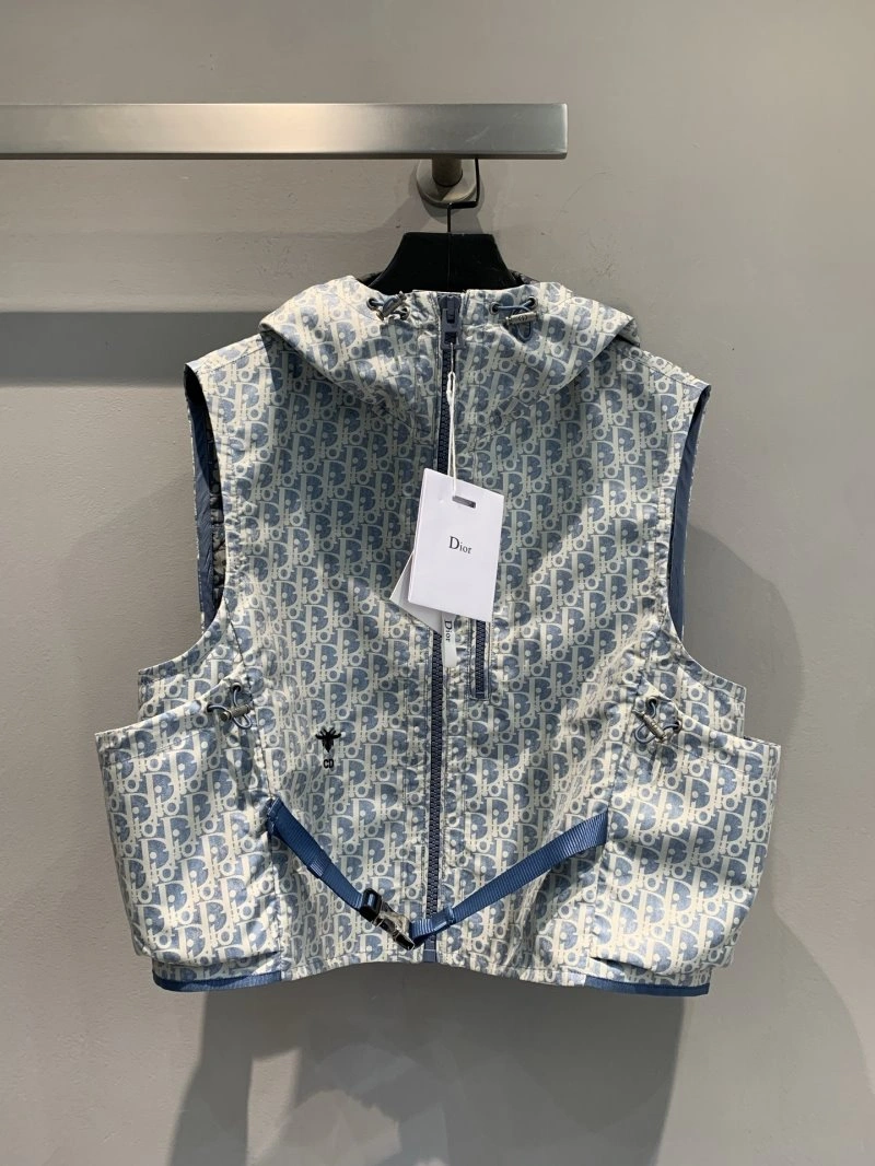 Sporty Christian Dior Vest 111606