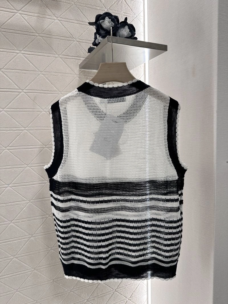 Functional Christian Dior Vest 113417