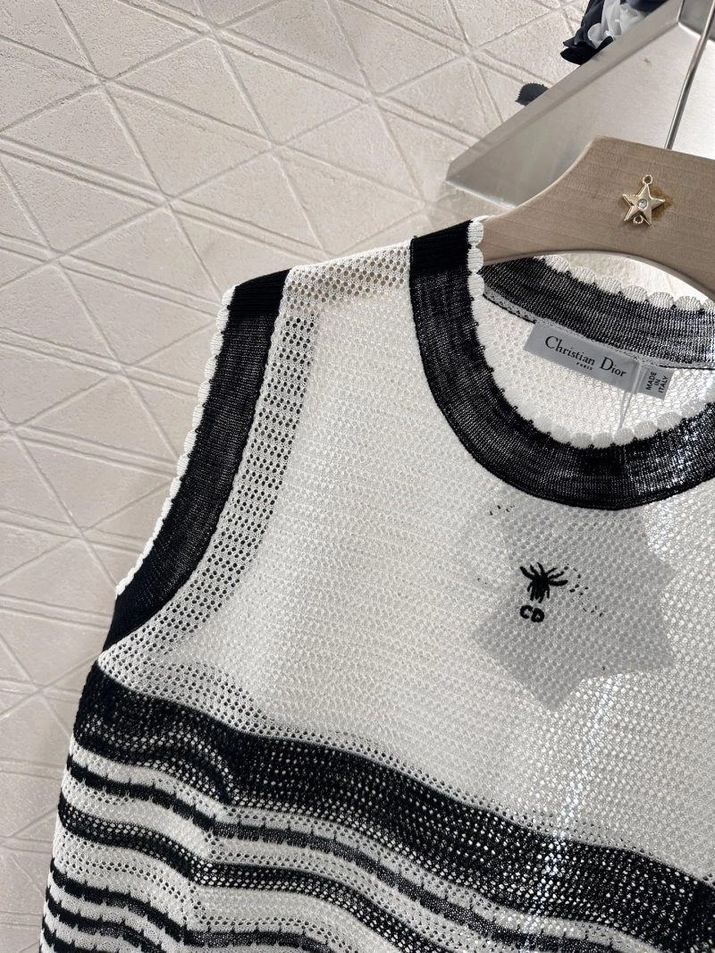 Functional Christian Dior Vest 113417