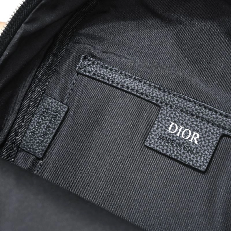 ModernLook Christian Dior Waist Chest Packs 87520