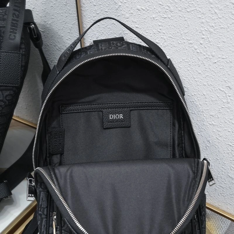 ModernLook Christian Dior Waist Chest Packs 87520