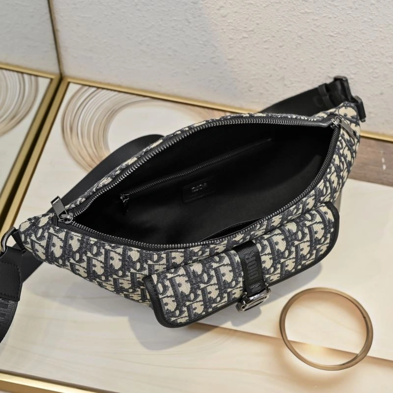 EyeCatching Christian Dior Waist Chest Packs 85421