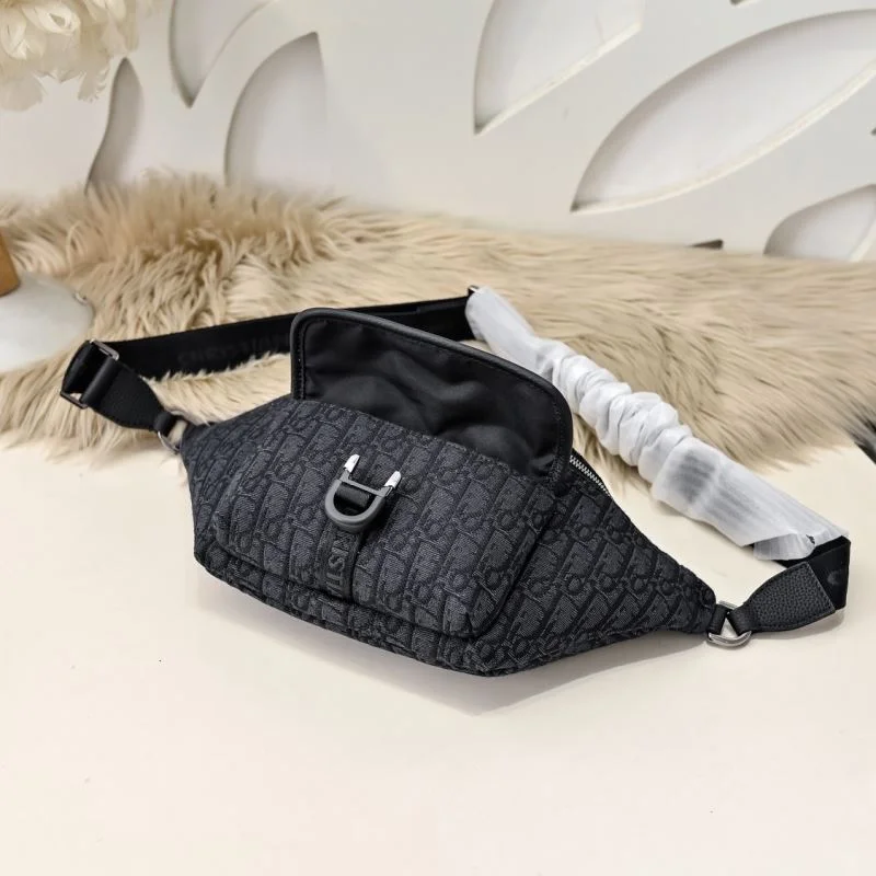 Christian Dior Waist Chest Packs Thermal 46132