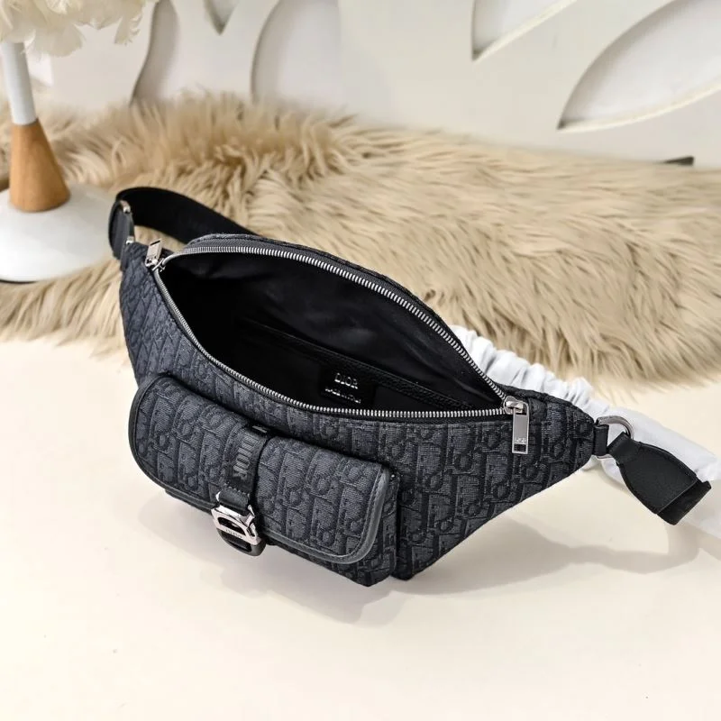 Christian Dior Waist Chest Packs Thermal 46132