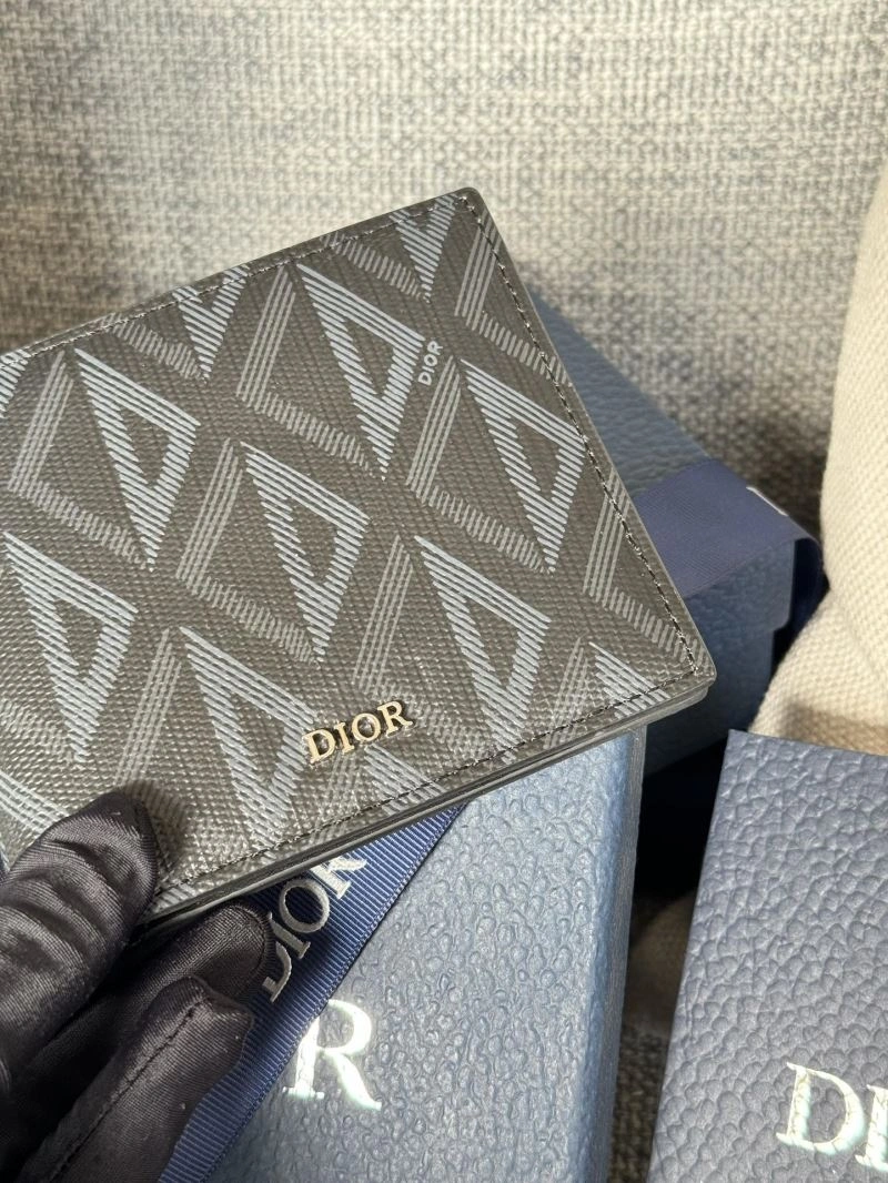 Sophisticated Christian Dior Wallet 75463