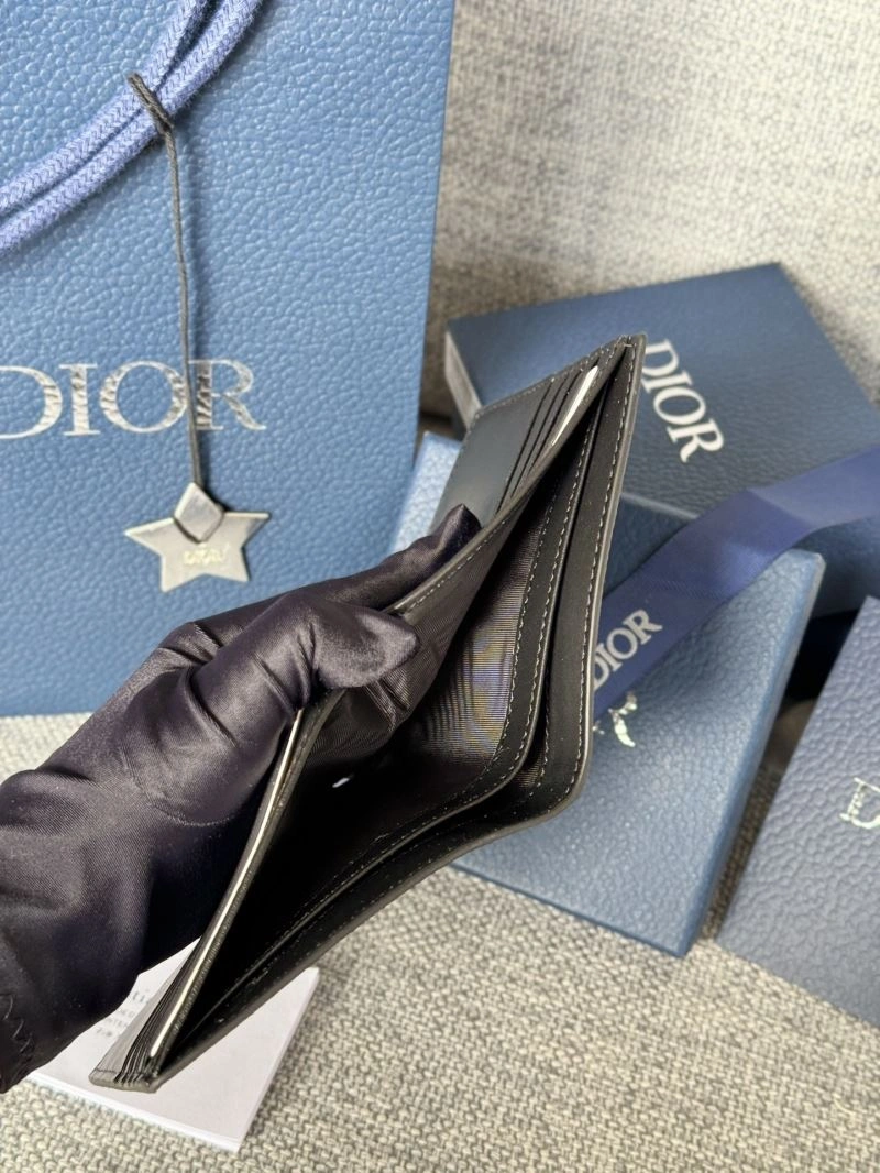 Sophisticated Christian Dior Wallet 75463