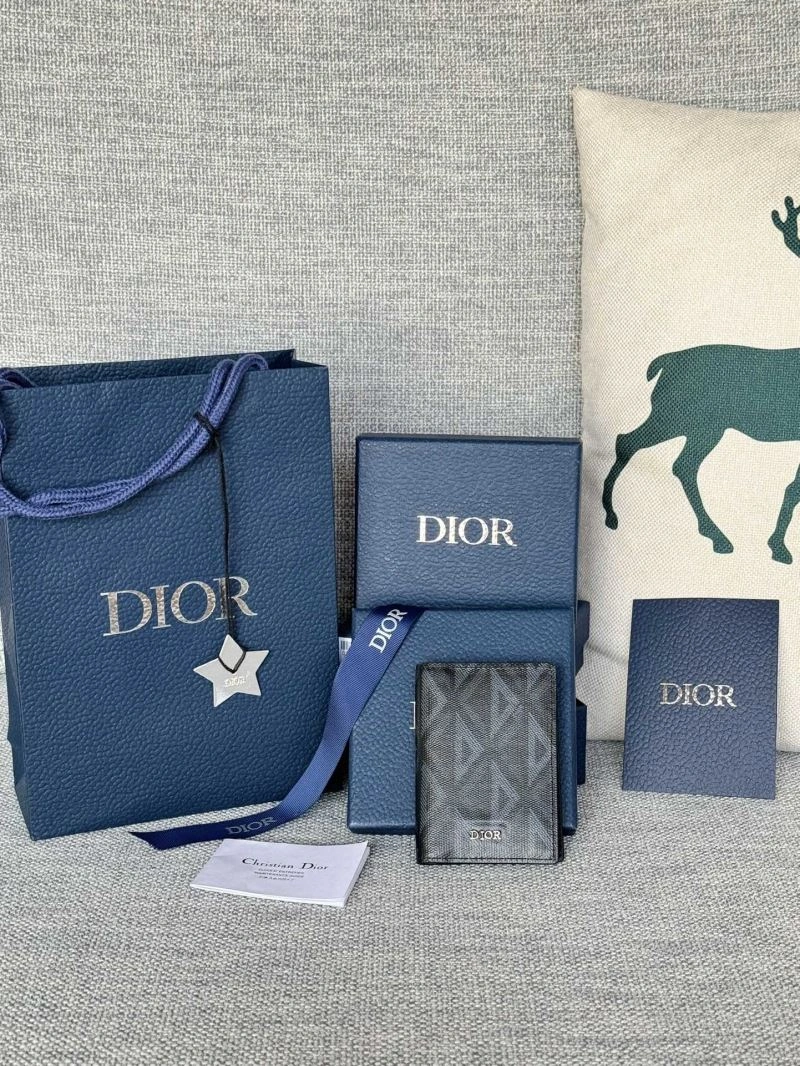 UrbanChic Christian Dior Wallet 75448