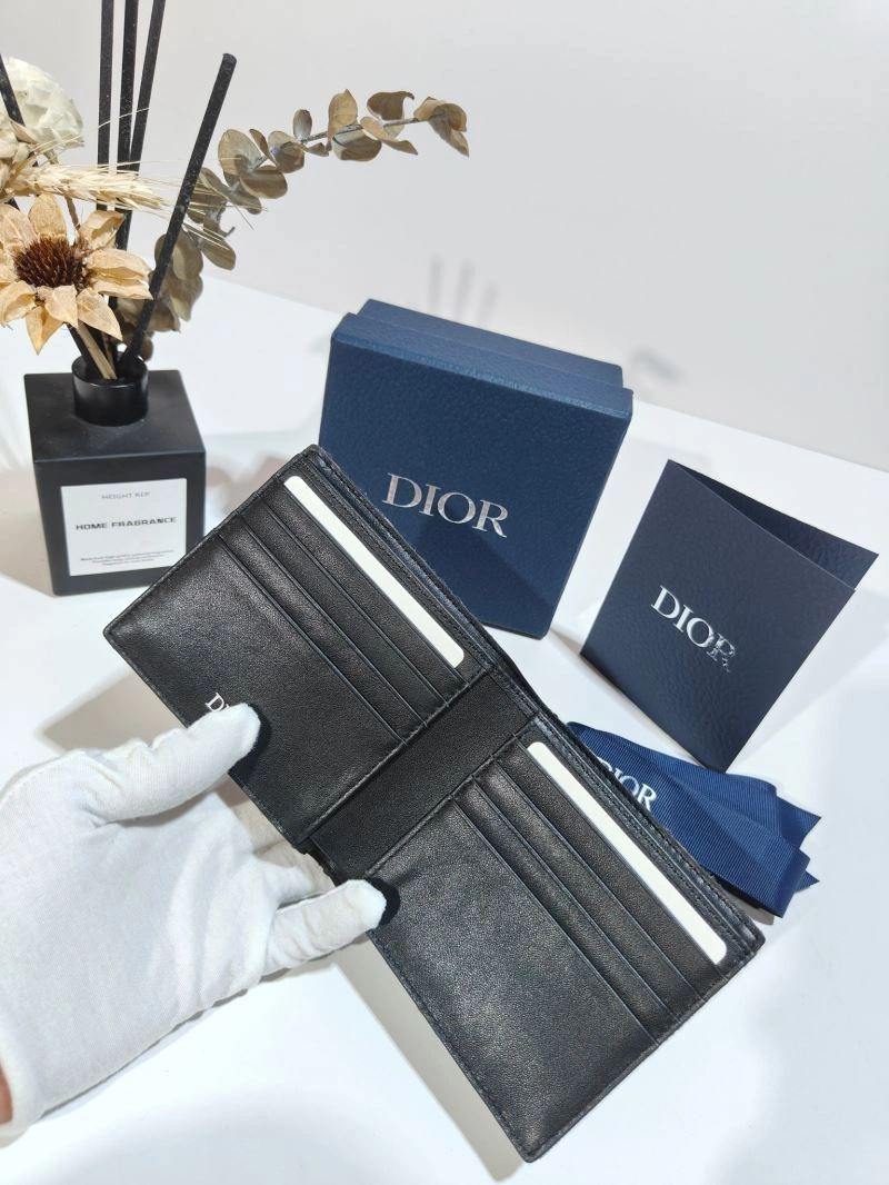 Sophisticated Christian Dior Wallet 75427