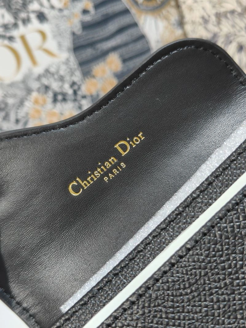 Chic Christian Dior Wallet 73830