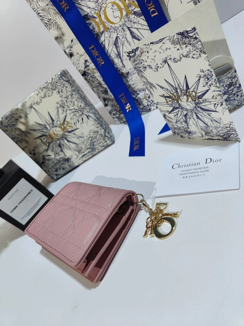 UrbanChic Christian Dior Wallet 73815