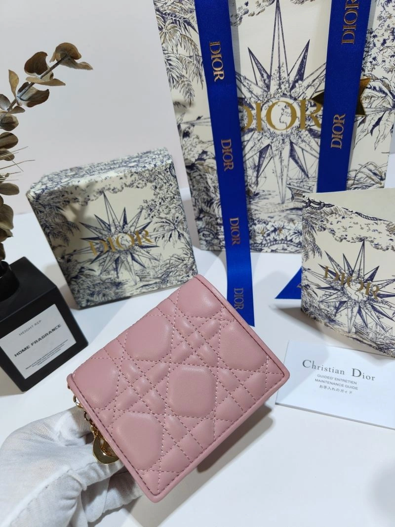 UrbanChic Christian Dior Wallet 73815