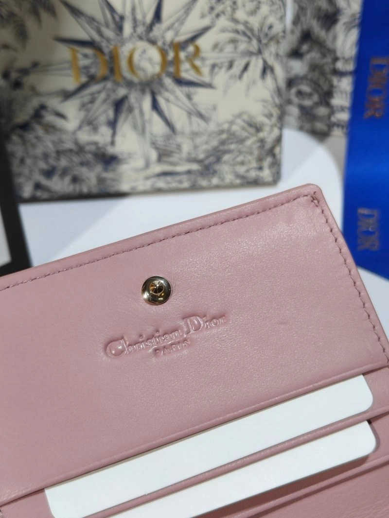UrbanChic Christian Dior Wallet 73815