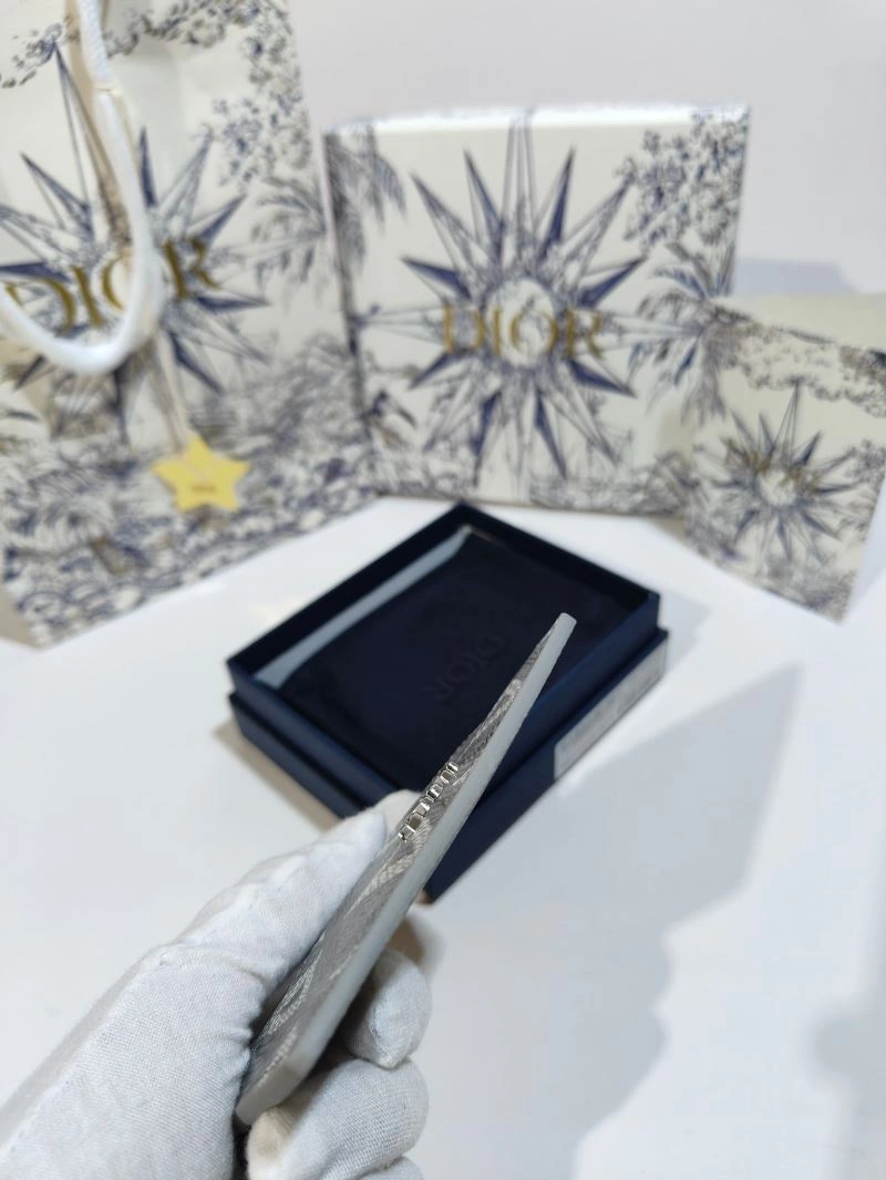 Christian Dior Wallet Affordable 73811