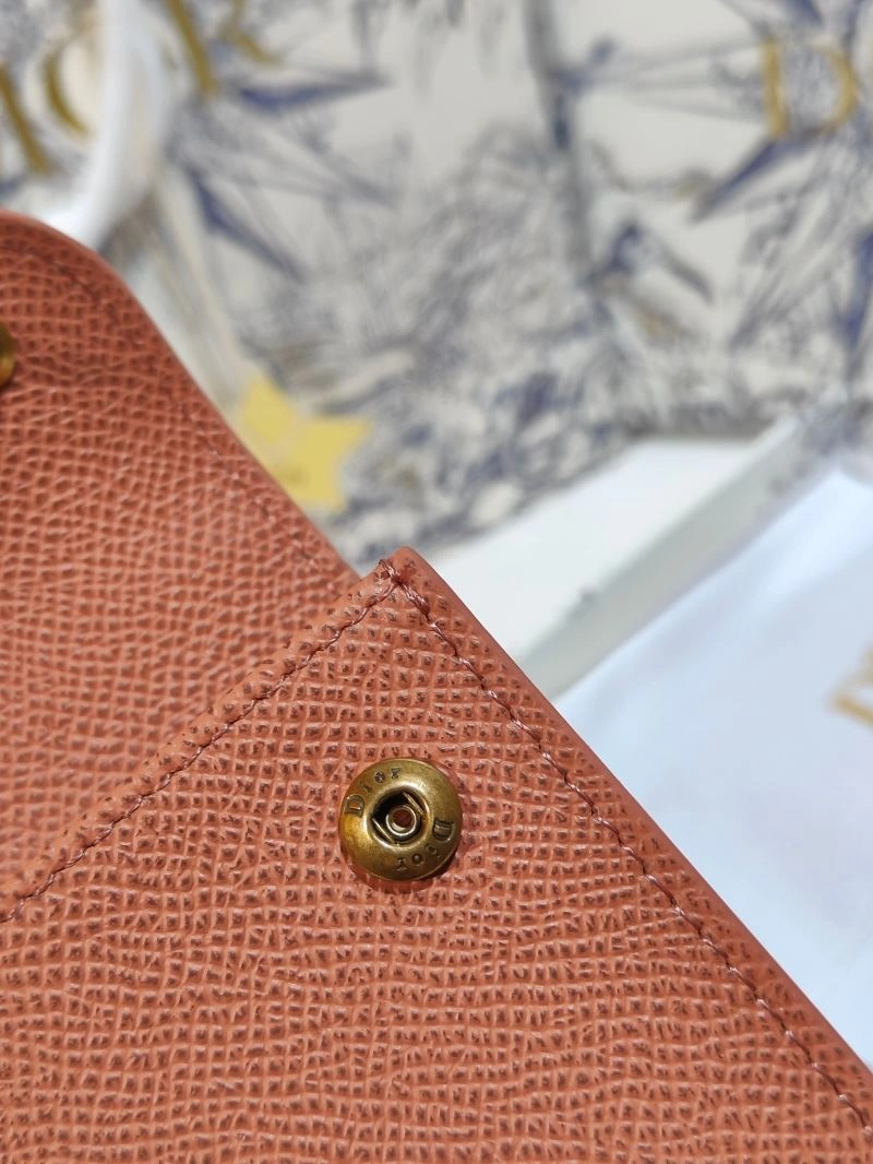 Trendsetting Christian Dior Wallet 73798