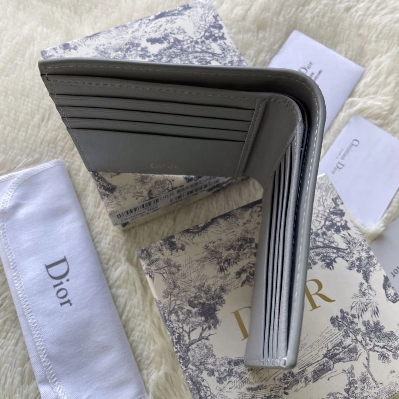 Sustainable Christian Dior Wallet 73790