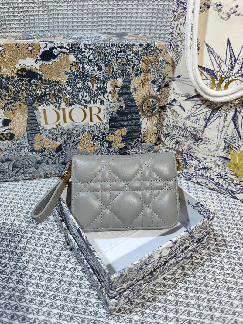 Christian Dior Wallet Attractive 73769