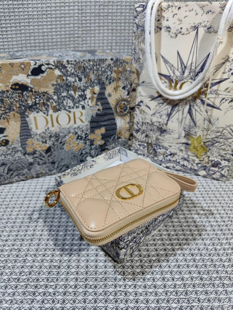 Supportive Christian Dior Wallet 73808