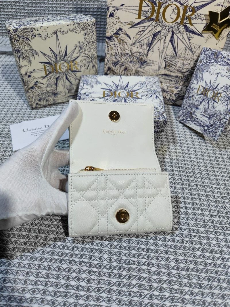 Chic Christian Dior Wallet 70194