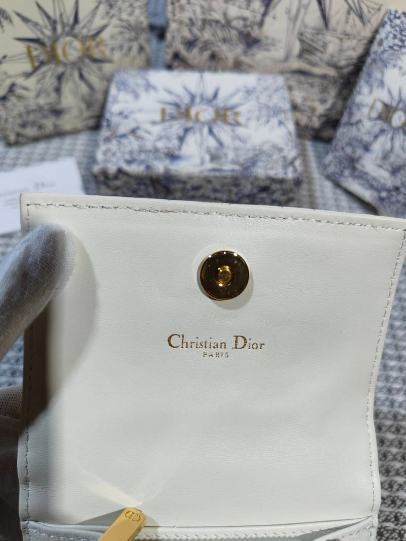 Chic Christian Dior Wallet 70194