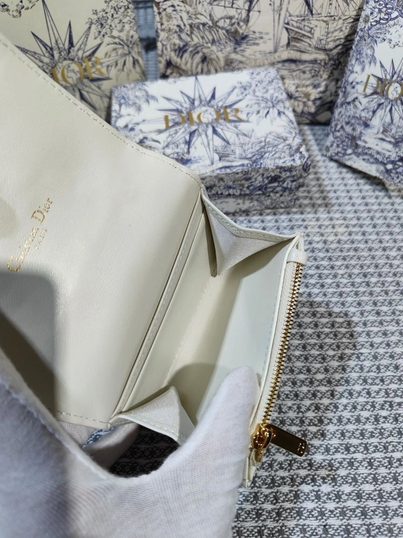 Chic Christian Dior Wallet 70194