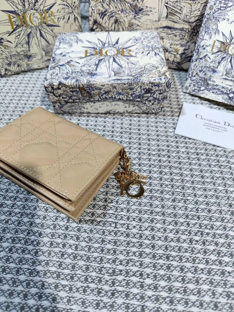 EyeCatching Christian Dior Wallet 70185