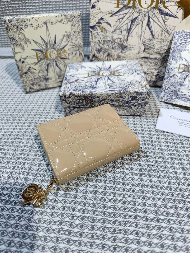 EyeCatching Christian Dior Wallet 70185