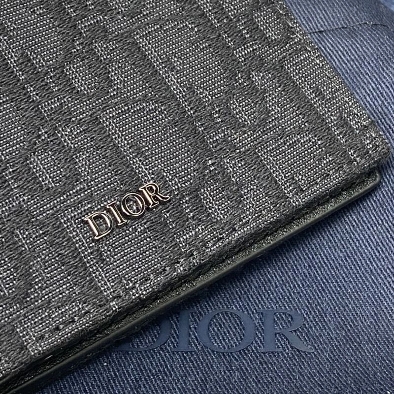 ModernLook Christian Dior Wallet 70178