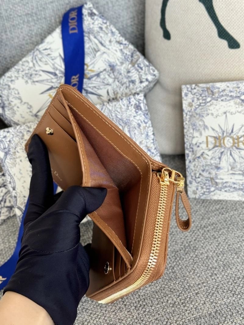 ComfortFit Christian Dior Wallet 70211