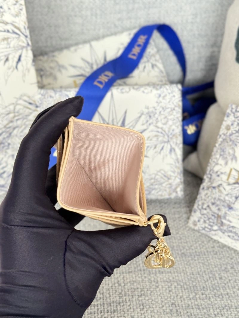 RelaxedFit Christian Dior Wallet 70153