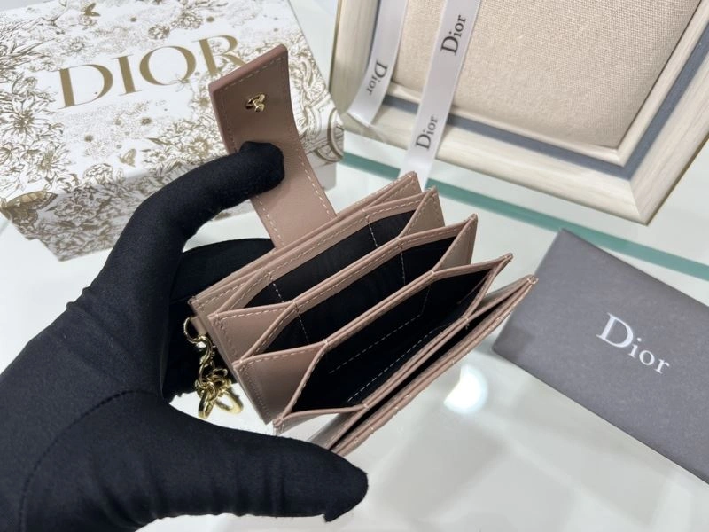 Stylish Christian Dior Wallet 77025