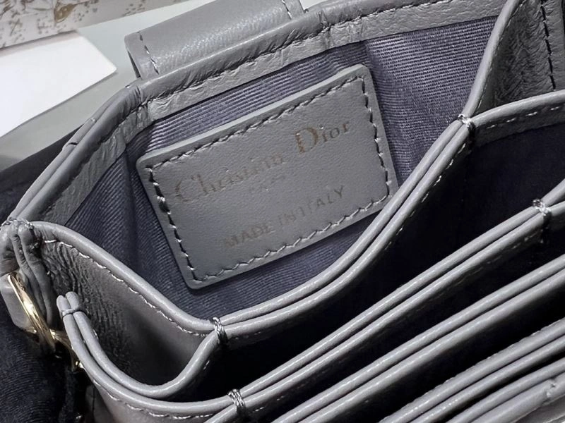 Cozy Christian Dior Wallet 77020