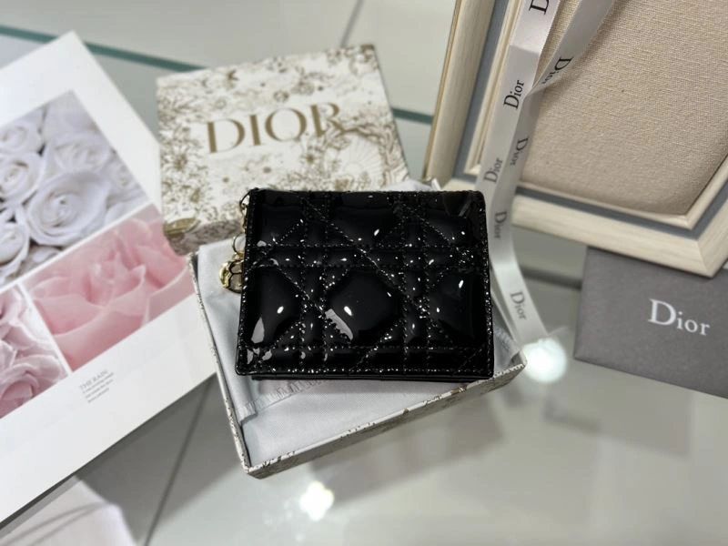 Christian Dior Wallet Sleek 76991