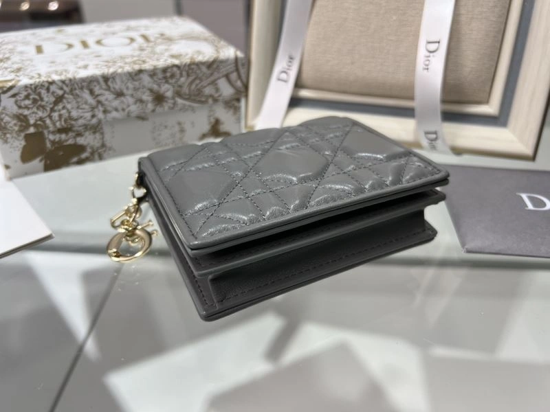Supportive Christian Dior Wallet 76997