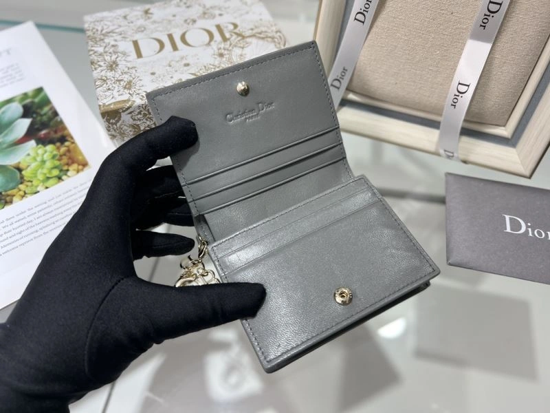 Supportive Christian Dior Wallet 76997