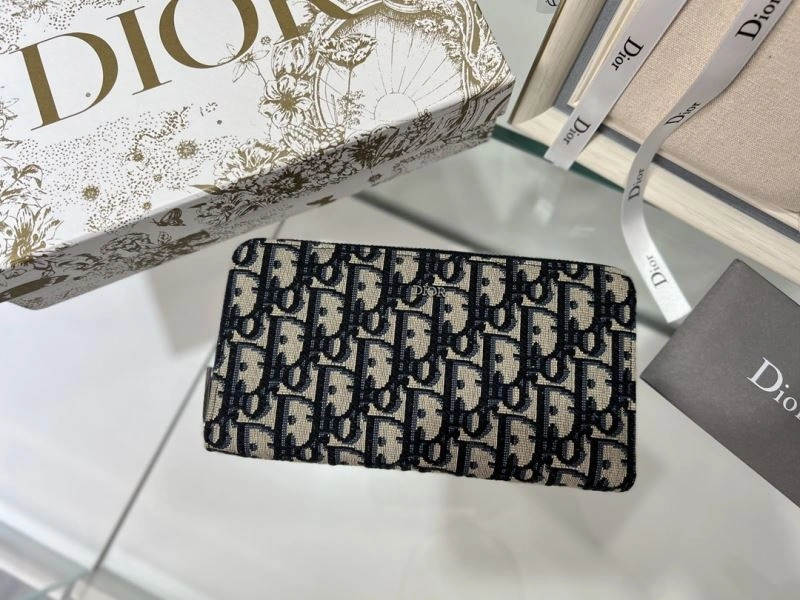 ComfortFit Christian Dior Wallet 77002