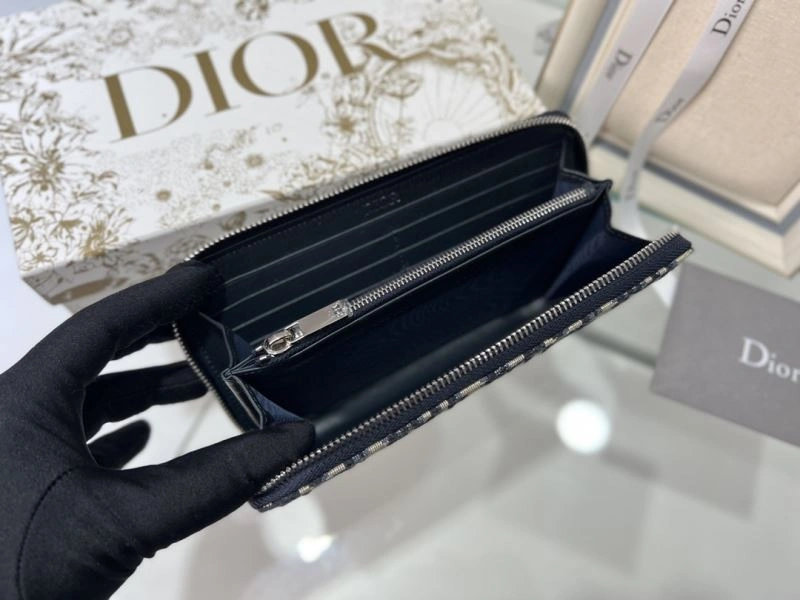 ComfortFit Christian Dior Wallet 77002