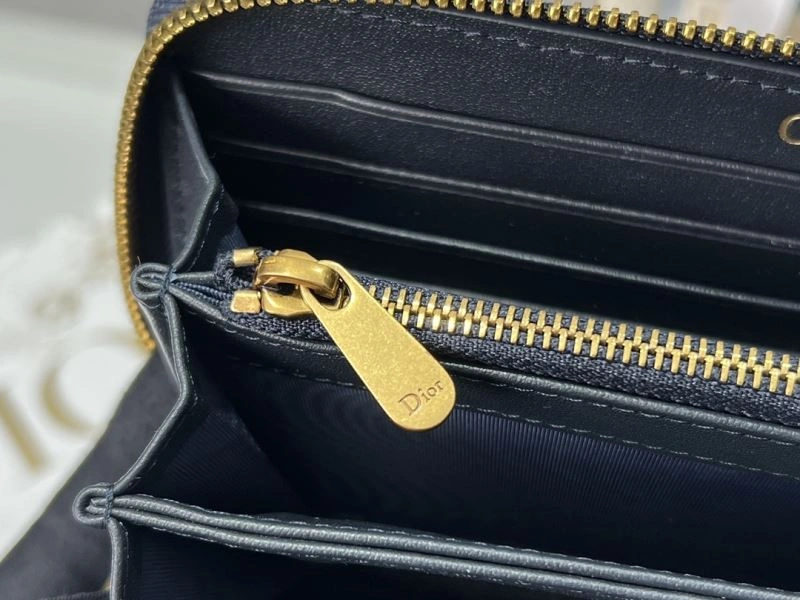 Christian Dior Wallet Lightweight 77001