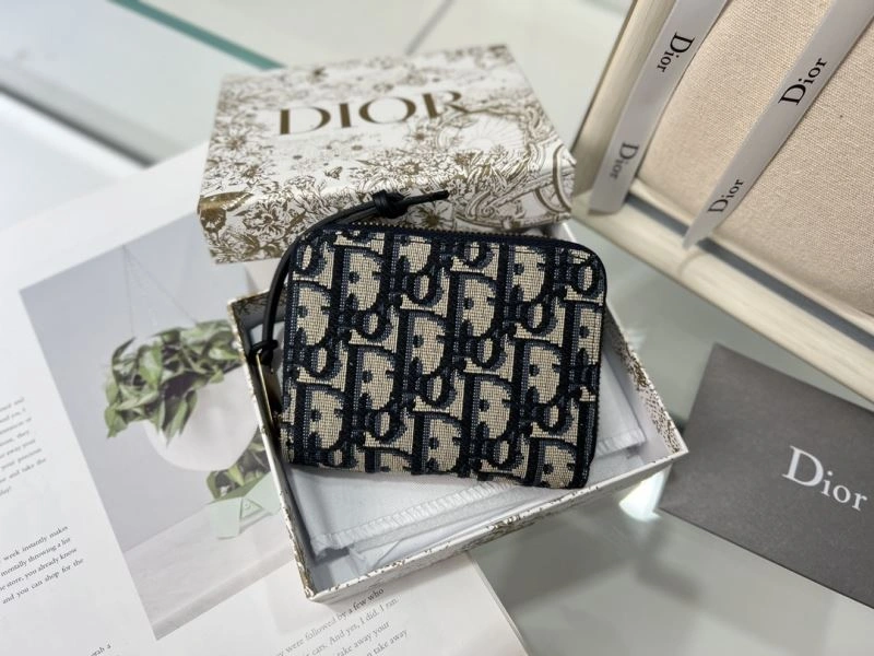 RelaxedFit Christian Dior Wallet 76989