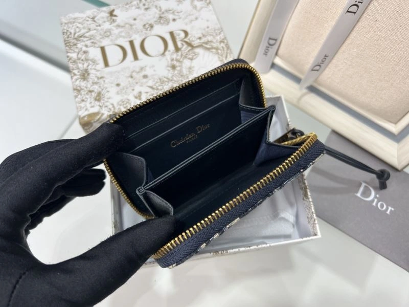 RelaxedFit Christian Dior Wallet 76989