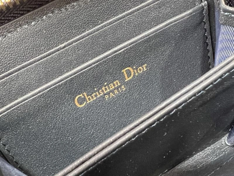 RelaxedFit Christian Dior Wallet 76989