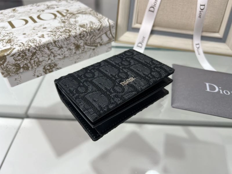 Snug Christian Dior Wallet 76983