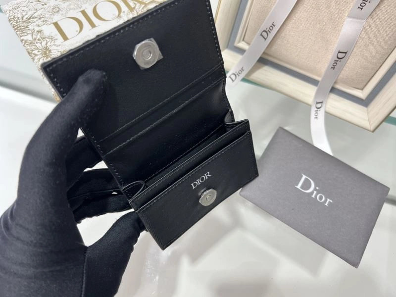 Snug Christian Dior Wallet 76983