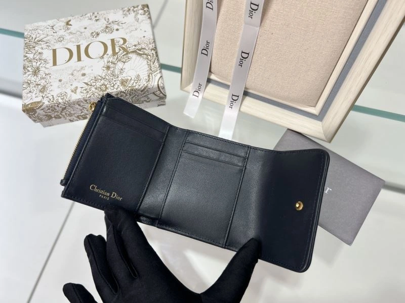 SmoothTexture Christian Dior Wallet 76975