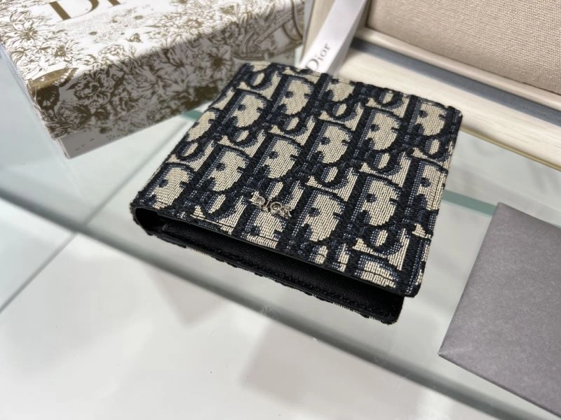 Stylish Christian Dior Wallet 76967