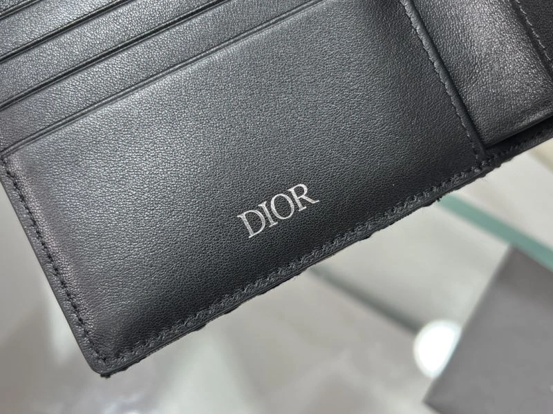 Stylish Christian Dior Wallet 76967