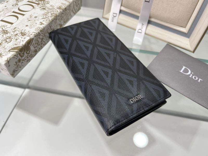 WellDesigned Christian Dior Wallet 76962