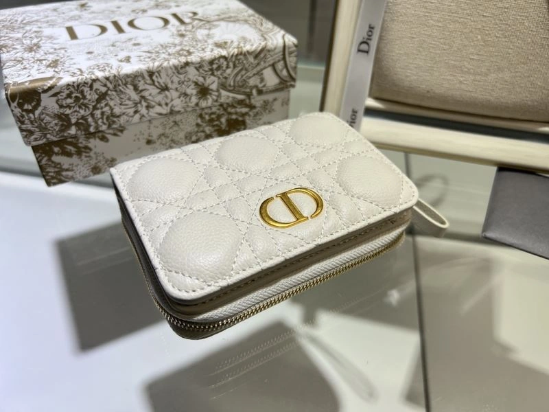 Sustainable Christian Dior Wallet 76944