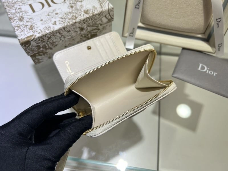 Sustainable Christian Dior Wallet 76944