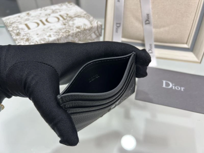 Minimalist Christian Dior Wallet 76958